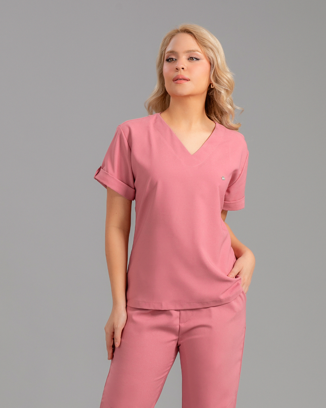 Scrub - Anne Rose