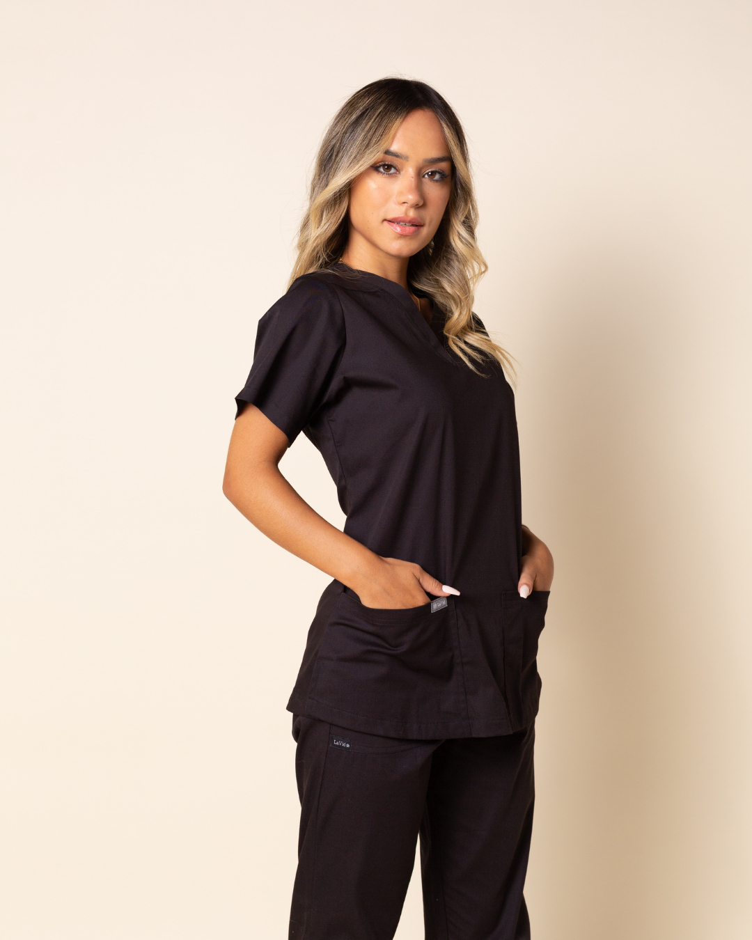 Scrub Classic color negro