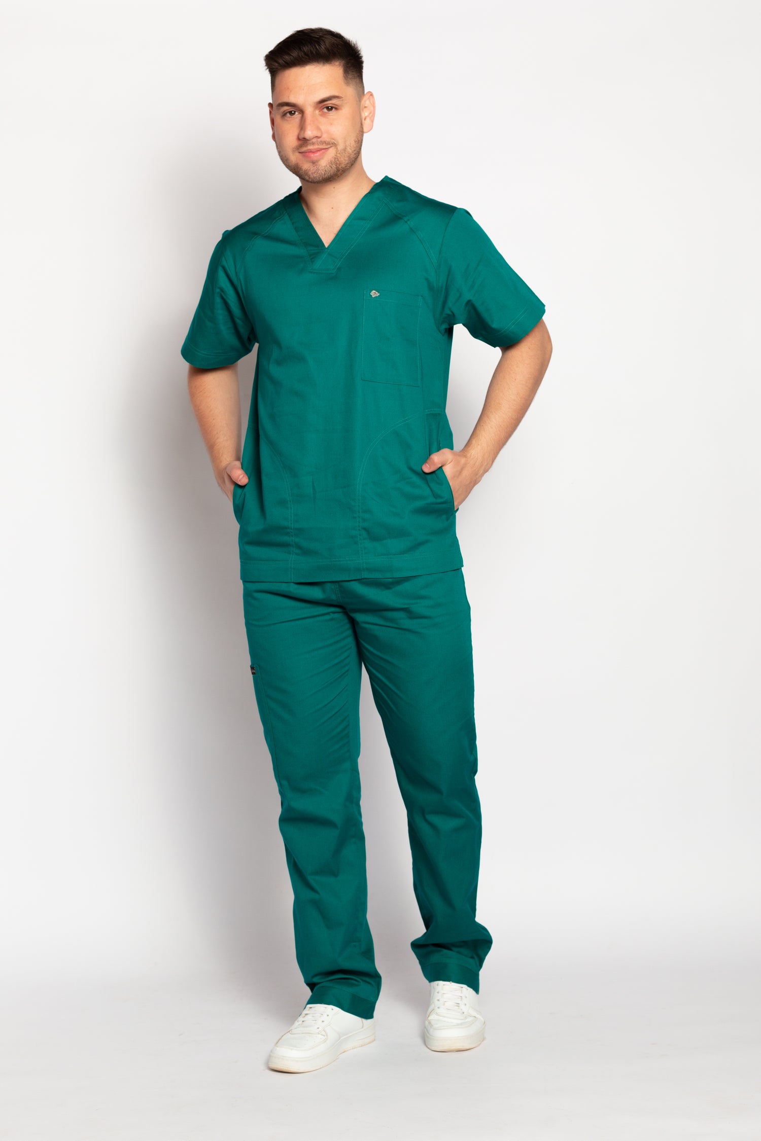 Scrub masc cuello V - Verde