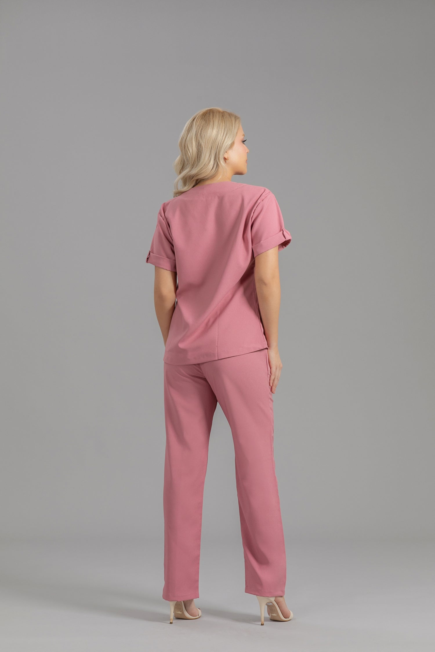 Scrubs Anne Rose