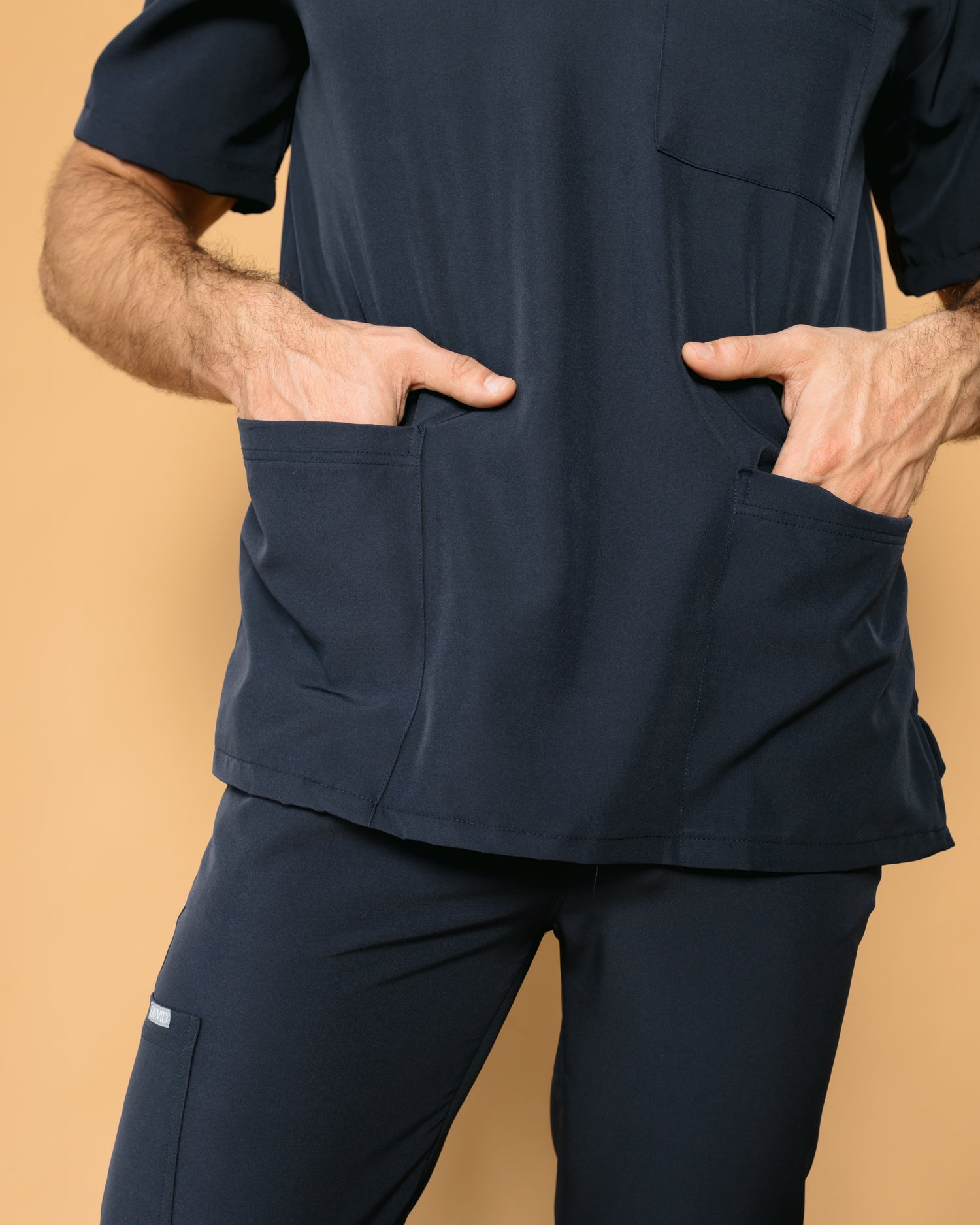 Scrub Luxo color azul marino