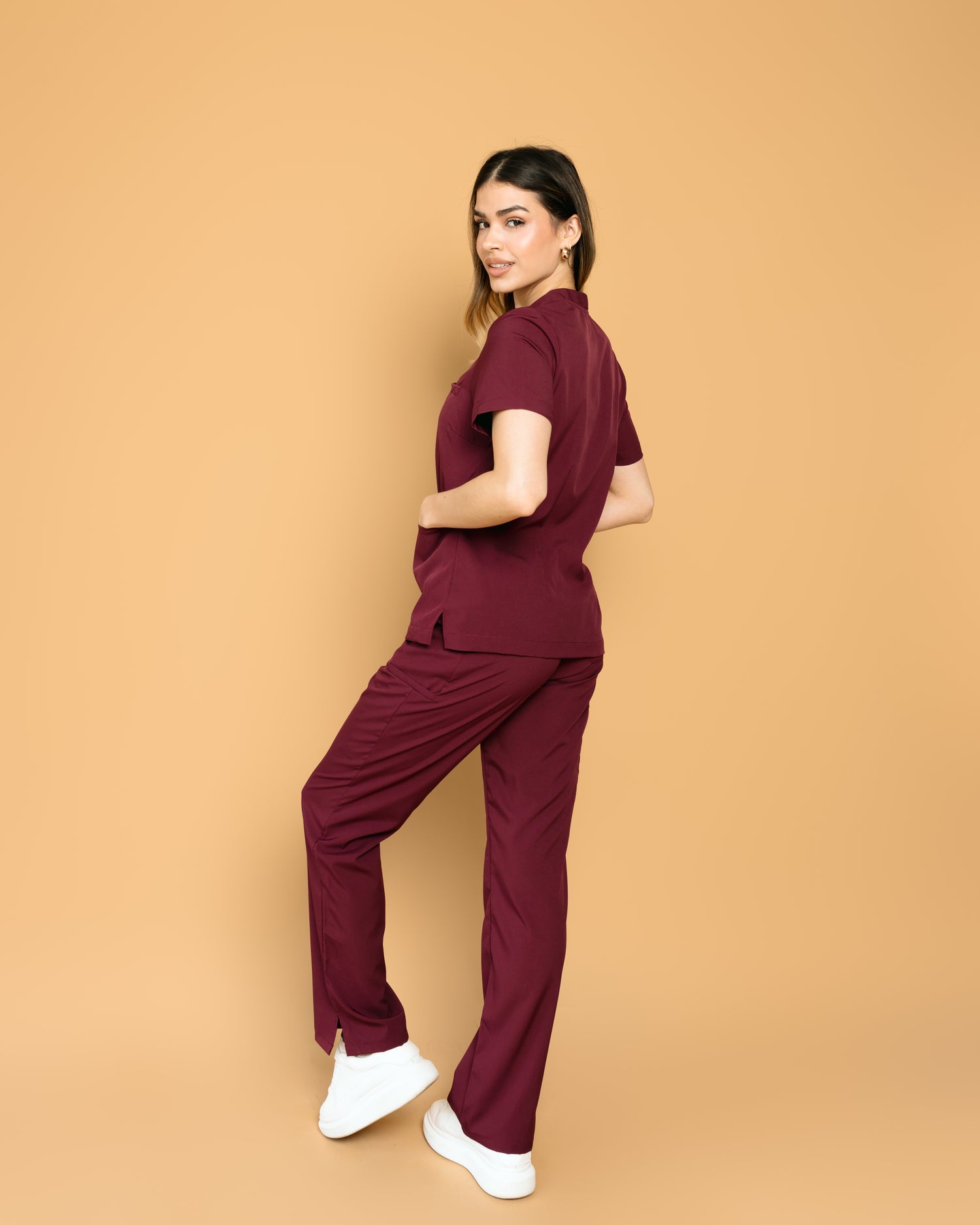 Scrub Sofía - Bordo